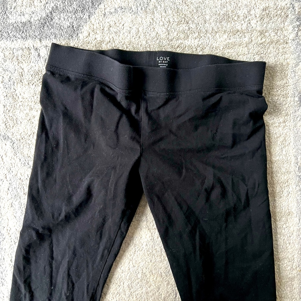 Black maternity leggings